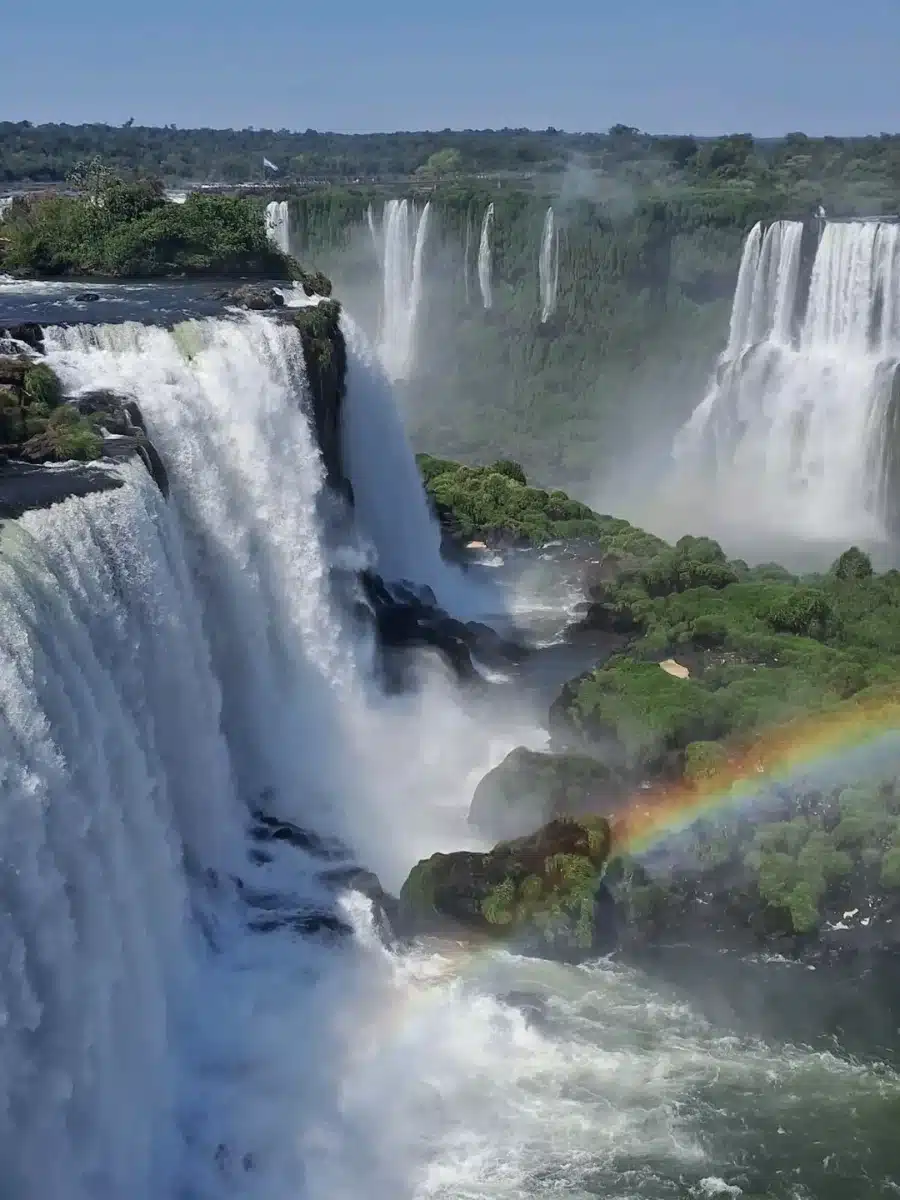 Vista panorámica de las Cataratas del Iguazú, lado argentino